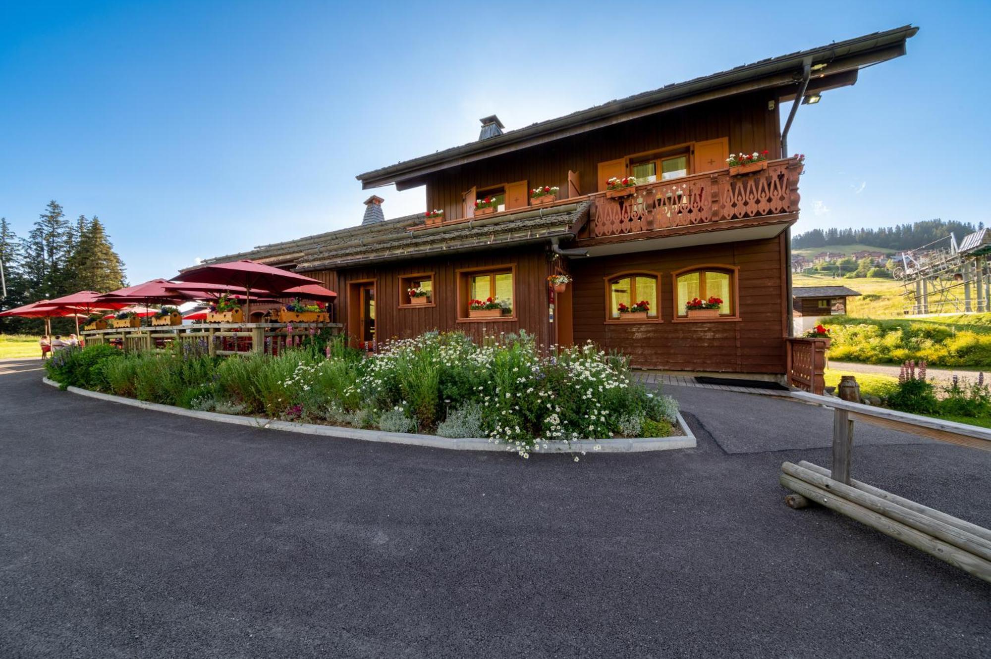 La Vieille Ferme Hotell Manigod Eksteriør bilde